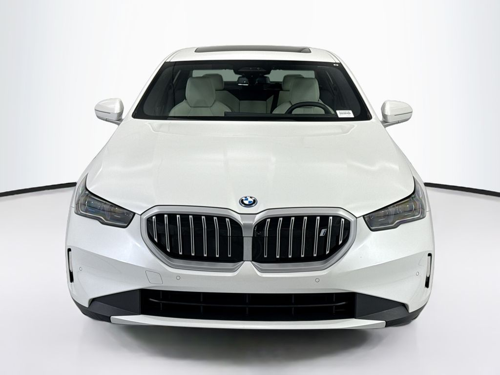 Thumbnail: 2026 BMW i5 - 2