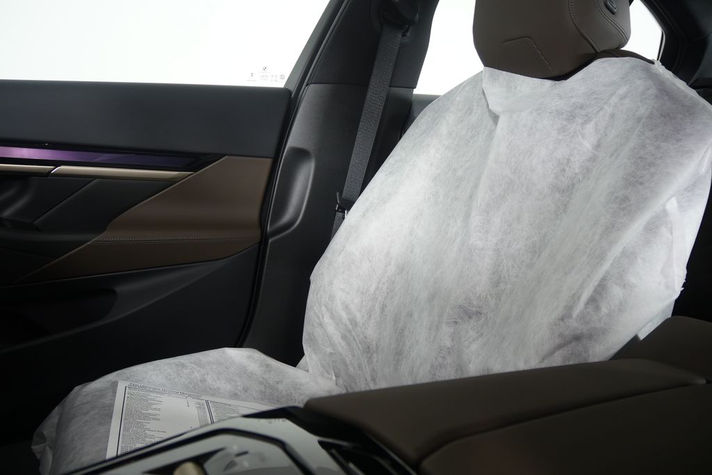 Thumbnail: 2026 BMW i5 - 23