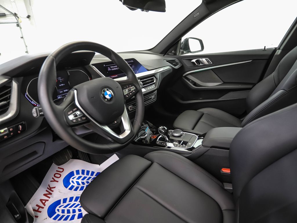 Thumbnail: 2021 BMW 2 Series - 10