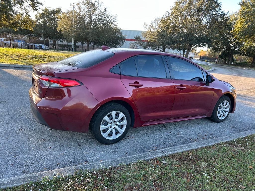 Thumbnail: 2025 Toyota Corolla - 5