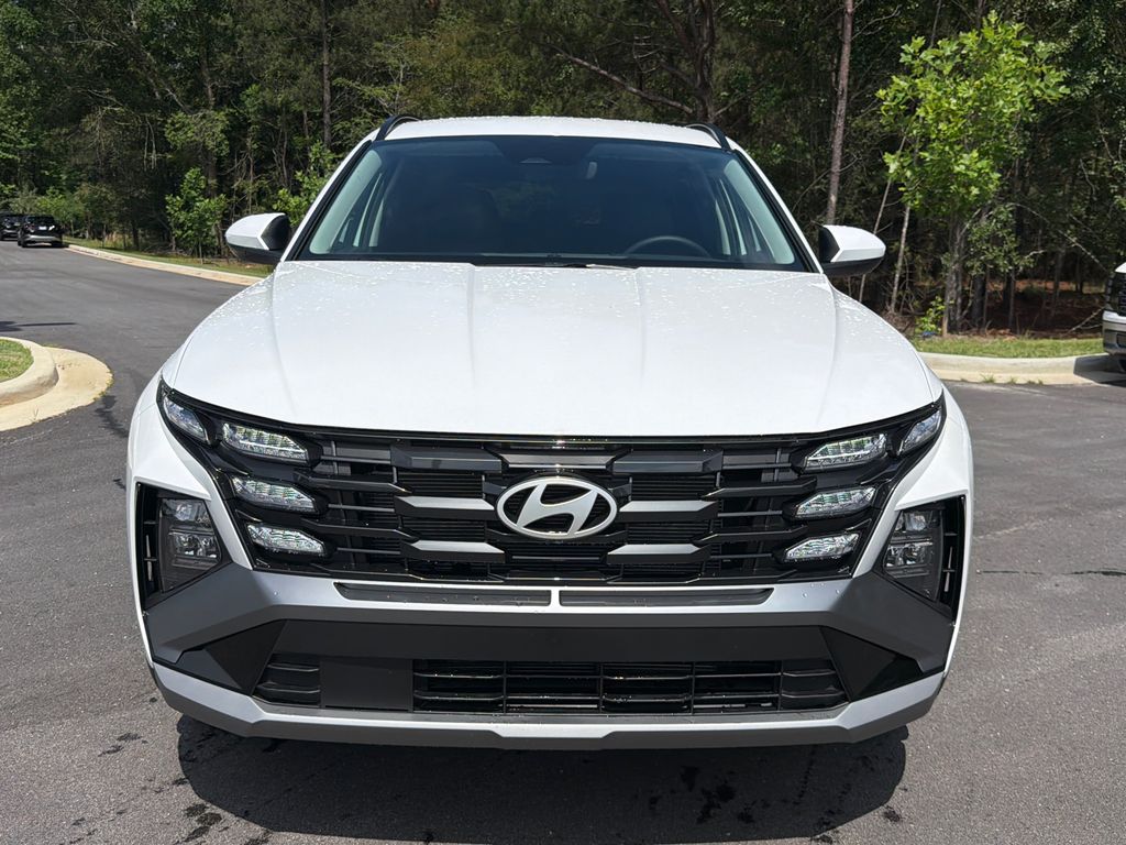 New 2026 White Hyundai SEL Plus image 9