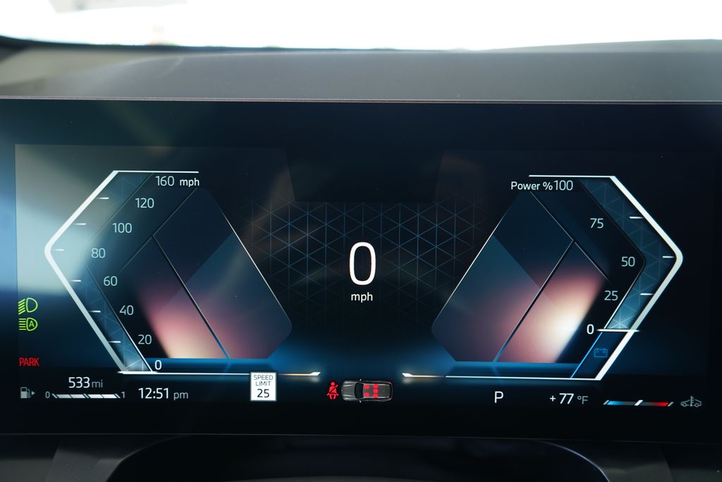 Thumbnail: 2025 BMW X3 - 16