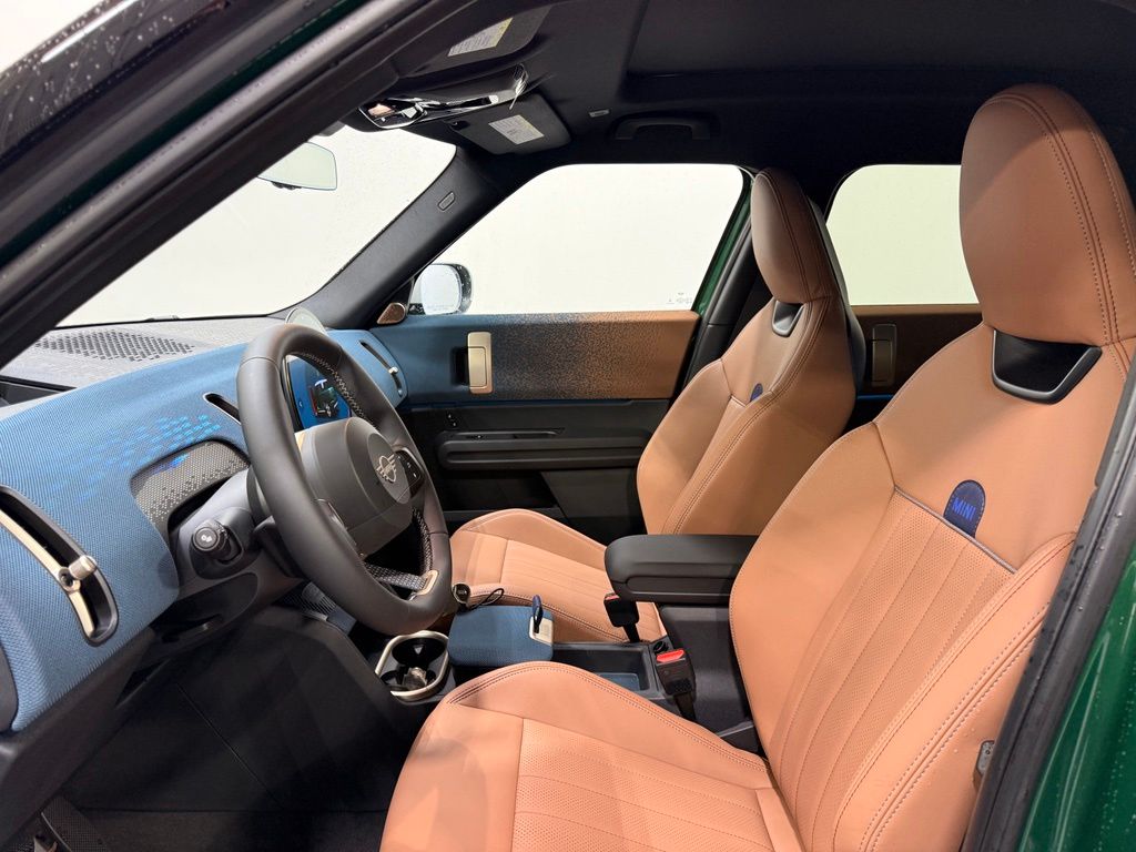 Thumbnail: 2027 MINI Cooper Countryman - 12