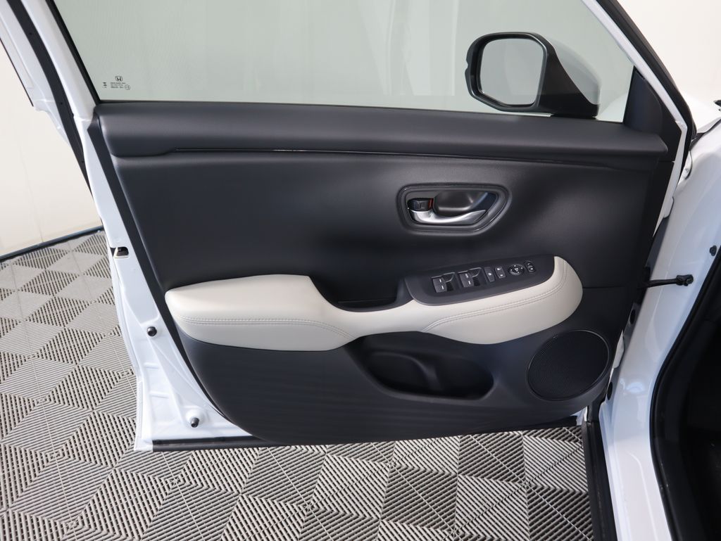 Thumbnail: 2026 Honda HR-V - 25