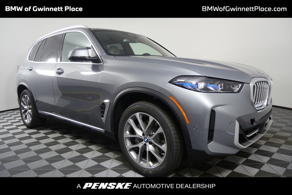 2026 BMW X5 sDrive40i Hero Image