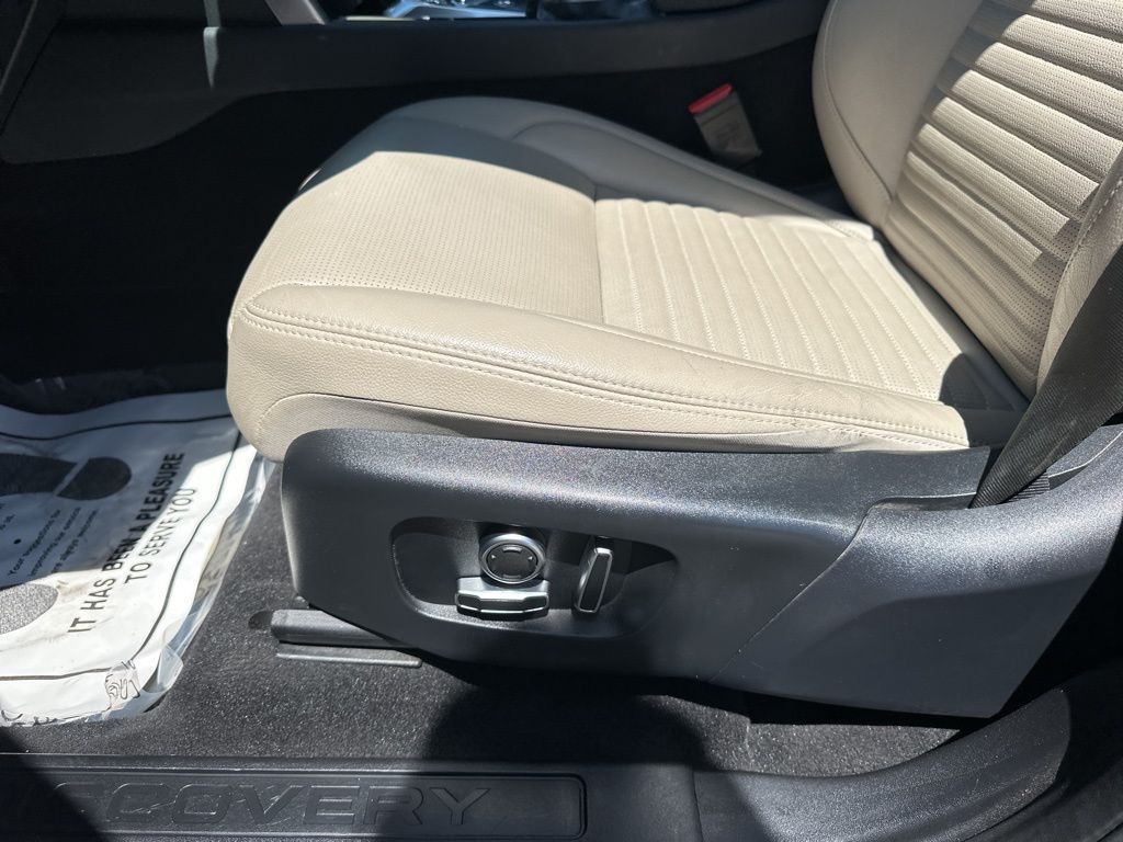 2022 Namib Orange Premium Metallic Land Rover Discovery Sport S 4X4 SUV