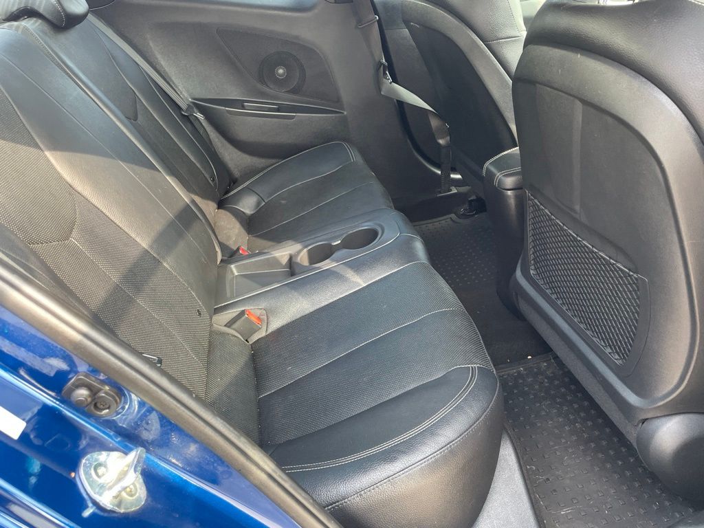 Used Car 2017 Hyundai Veloster  Turbo For Sale Under $10,000 In Georgetown, Texas