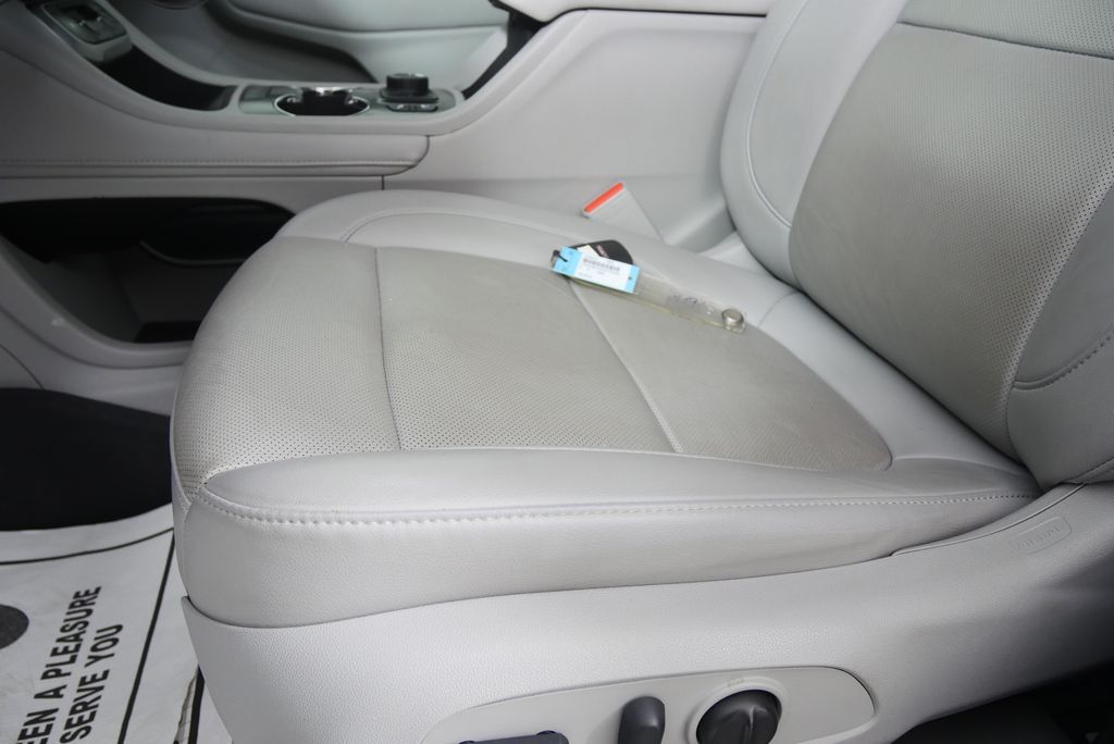 Thumbnail: 2022 GMC Acadia - 9