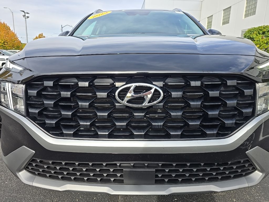 Thumbnail: 2023 Hyundai Santa Fe - 12