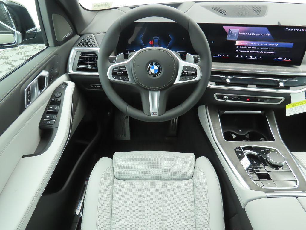 Thumbnail: 2026 BMW X5 - 10