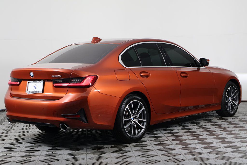 Thumbnail: 2020 BMW 3 Series - 4