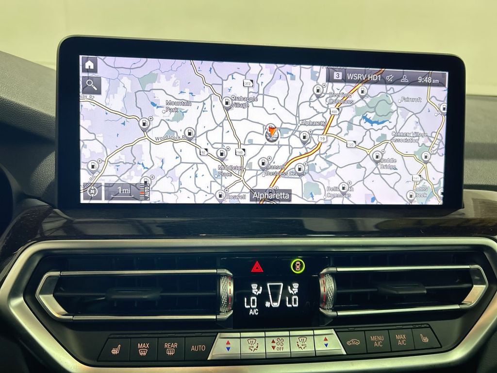 Thumbnail: 2025 BMW X4 - 18