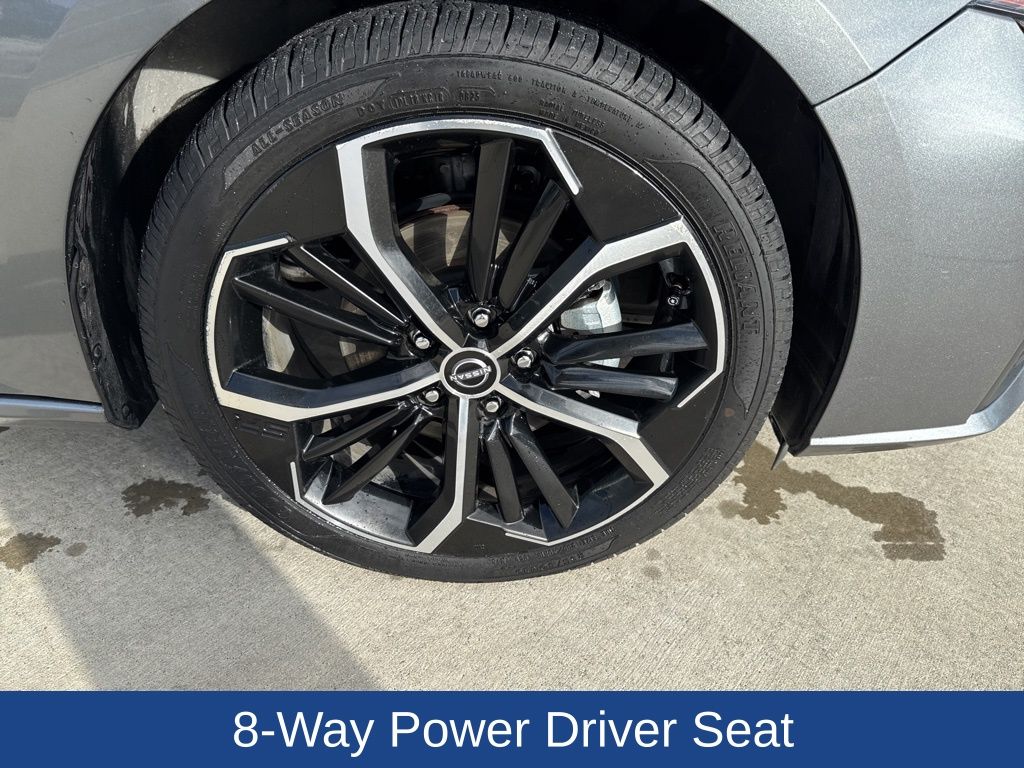 2023 Nissan Altima SR FWD