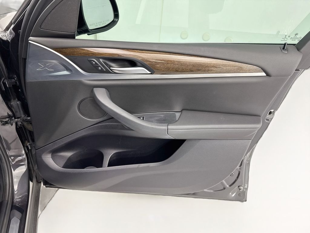 Thumbnail: 2019 BMW X3 - 24