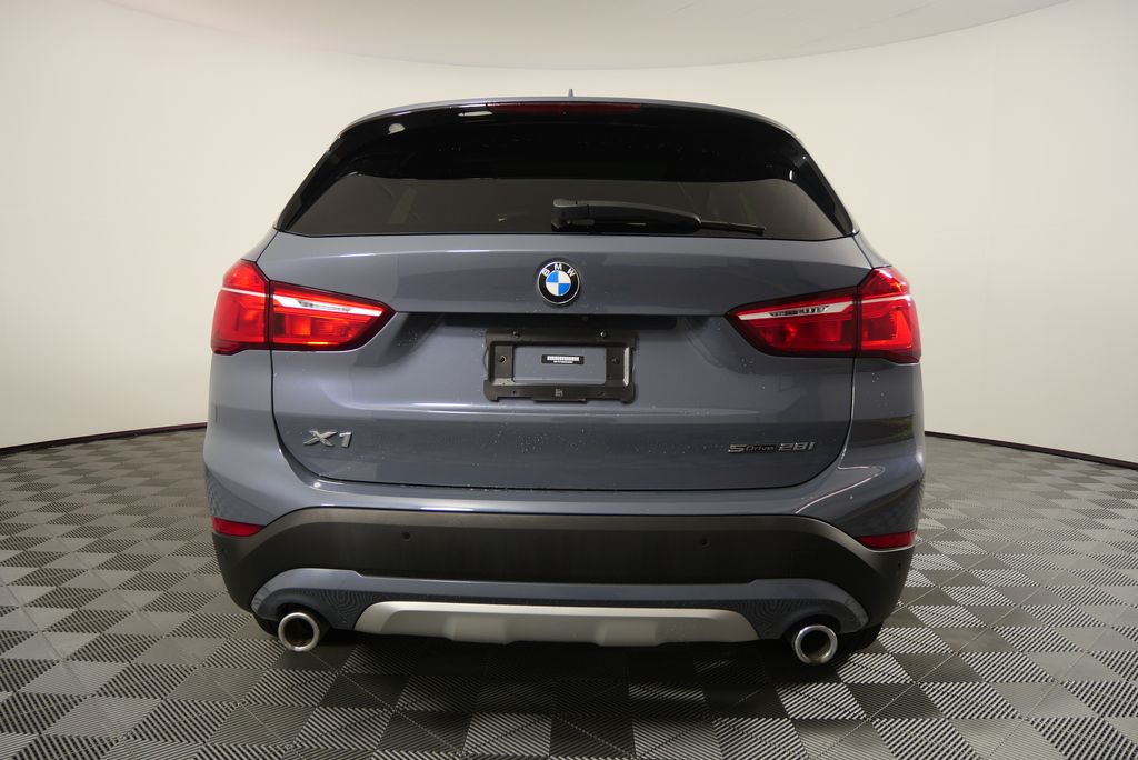 2021 BMW X1 sDrive28i 4