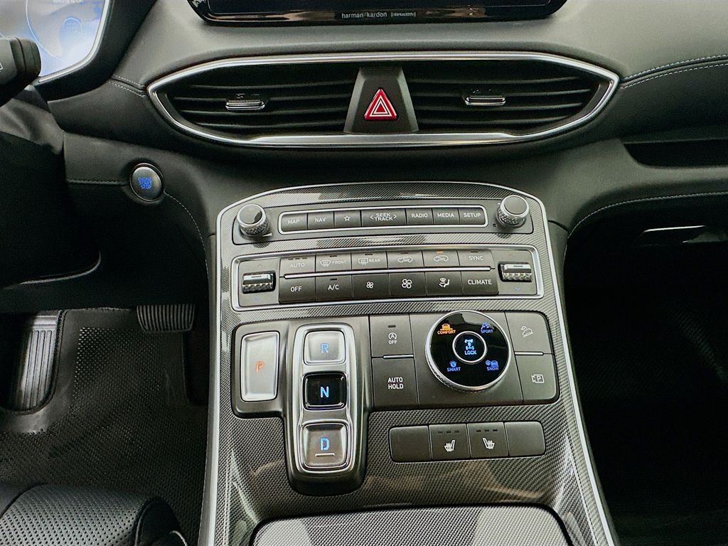 2022 Hyundai Santa Fe SEL 16