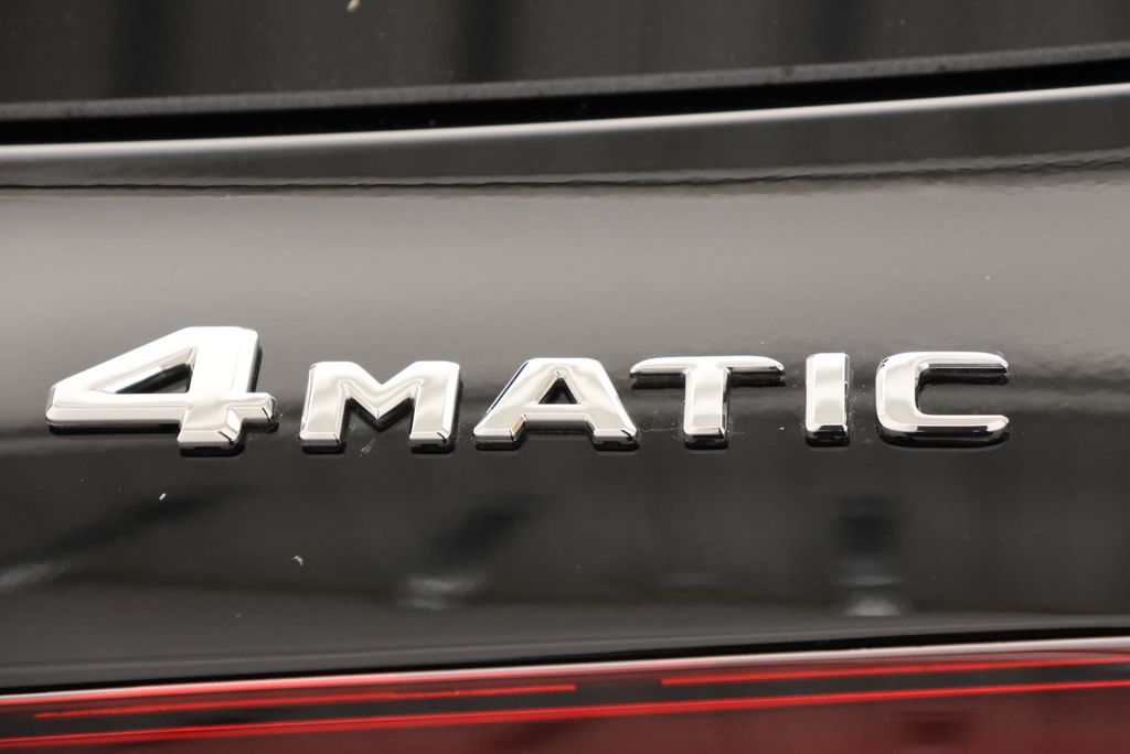 Thumbnail: 2026 Mercedes-Benz GLE - 10