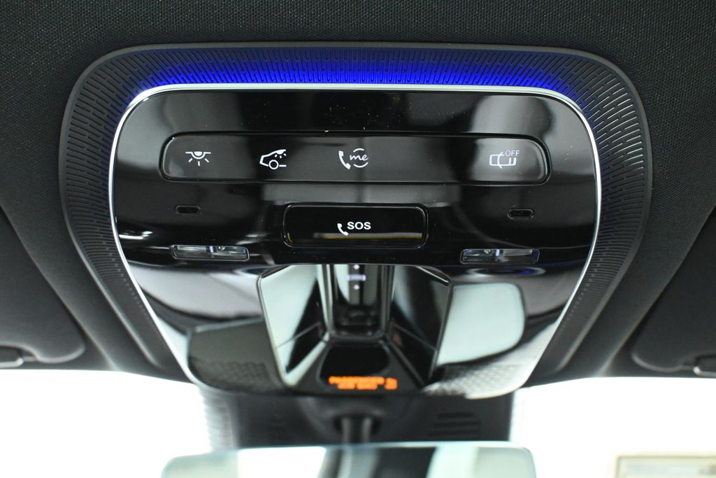 2025 Mercedes-Benz GLC 300 16
