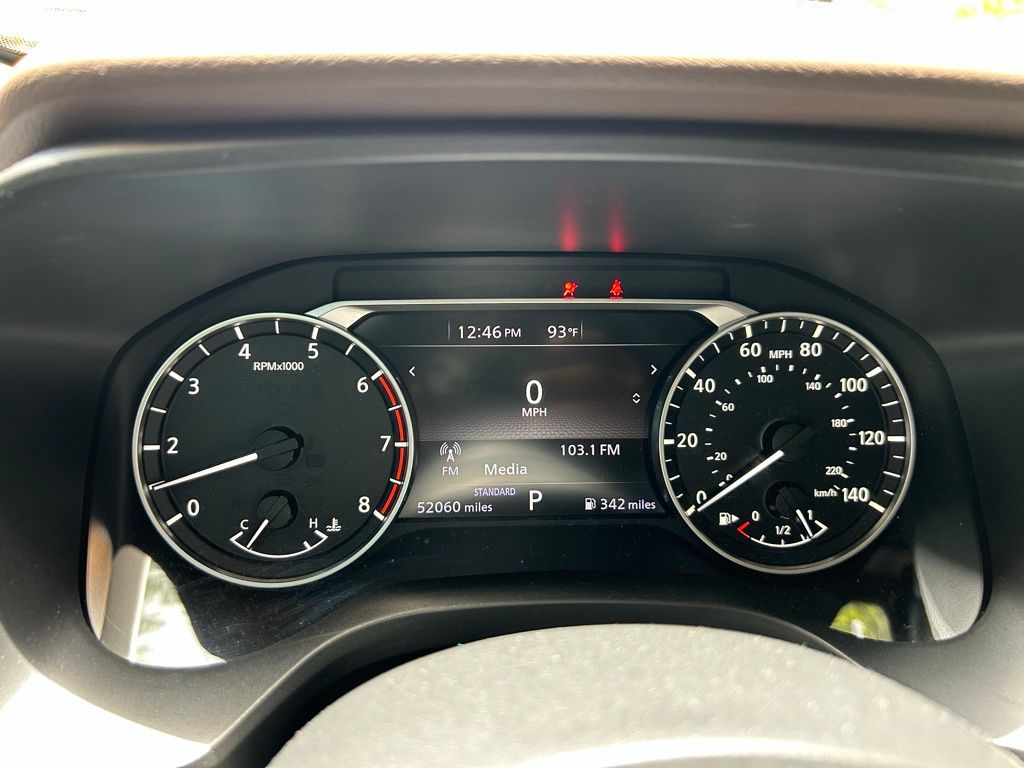 2021 Nissan Rogue SV 16