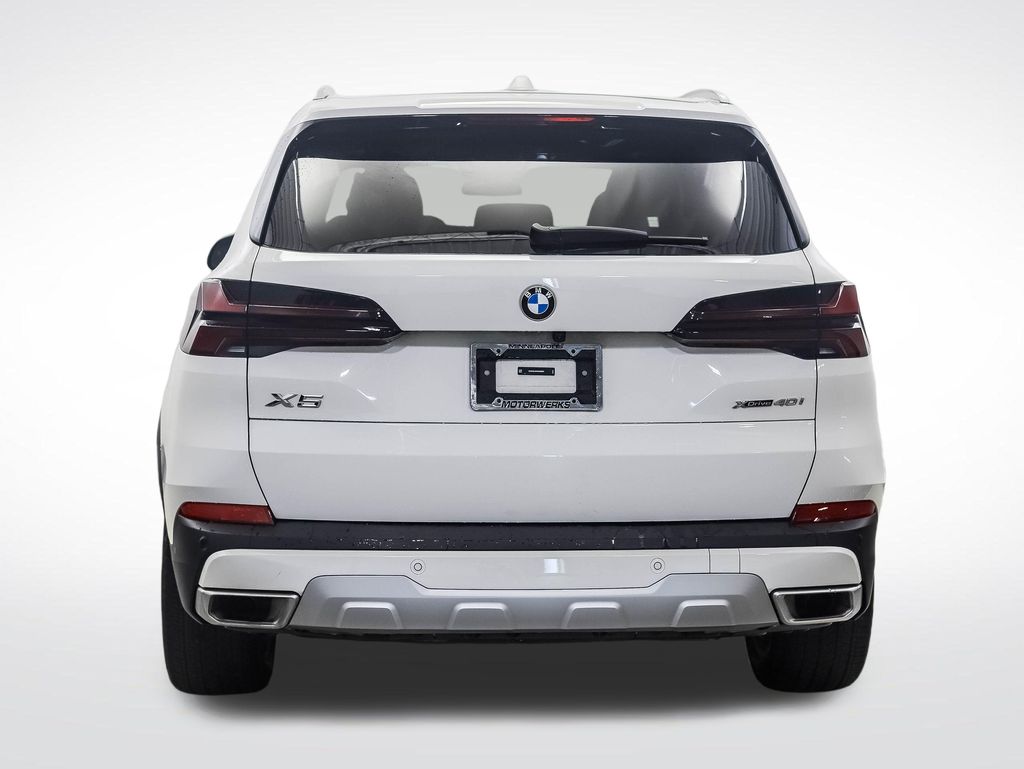 Thumbnail: 2024 BMW X5 - 4