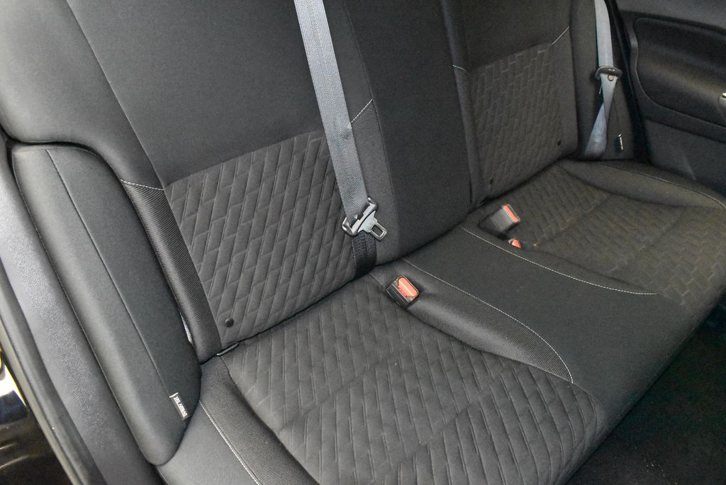 2021 Nissan Kicks SV 27