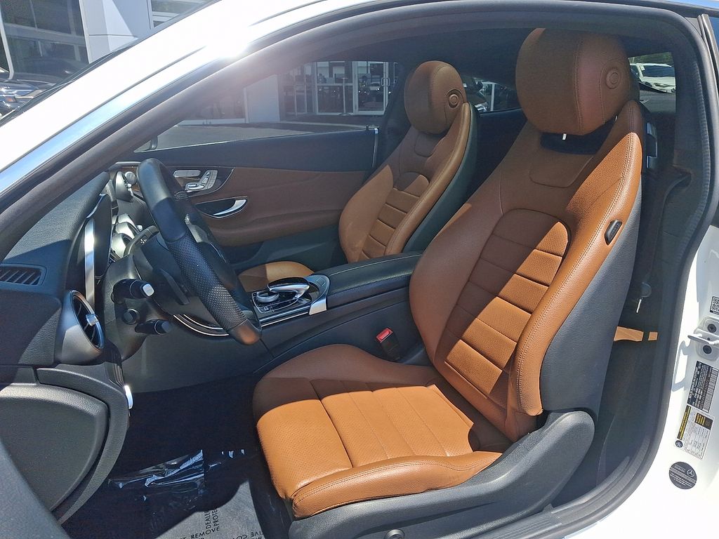 Thumbnail: 2017 Mercedes-Benz C-Class - 12