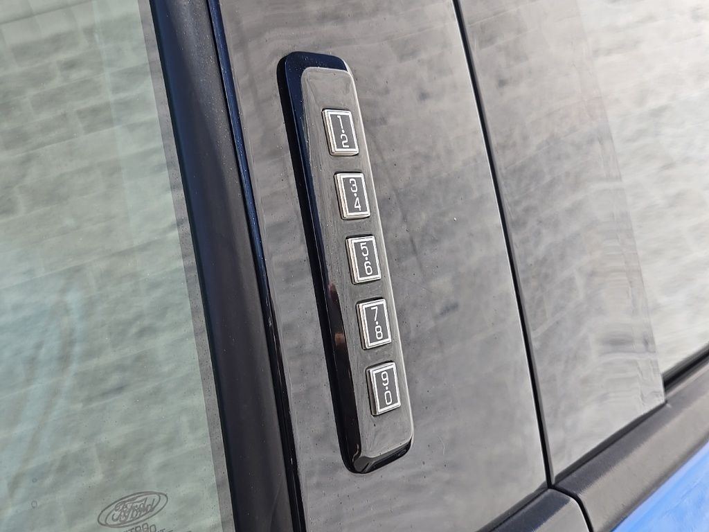 Used 2019 Blue Ford Lariat image 16