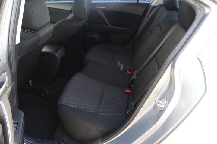 Used Car 2013 Mazda Mazda3  I Touring For Sale Under $10,000 In Georgetown, Texas