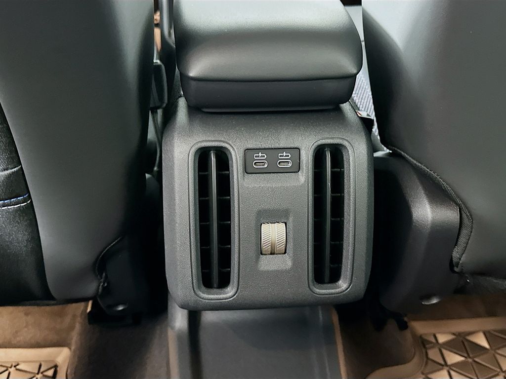 Thumbnail: 2026 MINI Cooper Countryman - 18