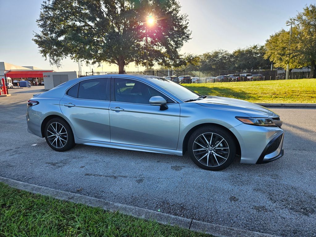 Thumbnail: 2024 Toyota Camry - 7