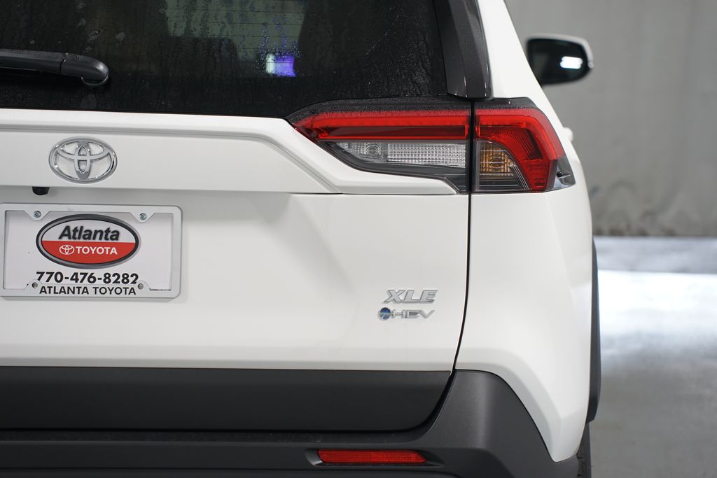 Thumbnail: 2025 Toyota RAV4 - 10