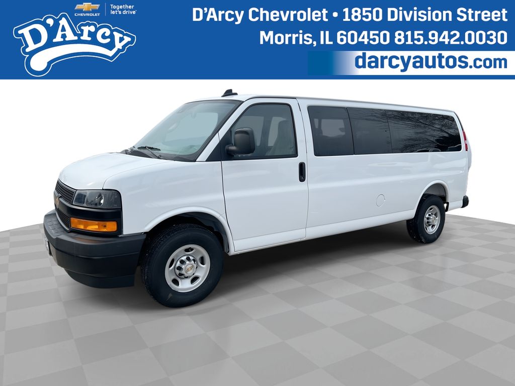 2025 Chevrolet Express 3500 LS Extended RWD