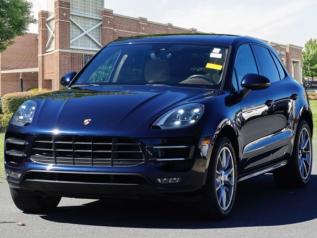 Thumbnail: 2018 Porsche Macan - 4