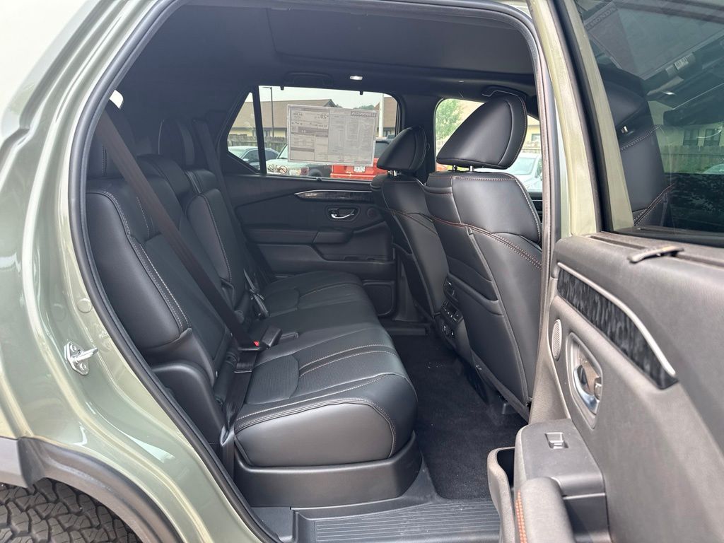 Certified Used 2026  Honda TrailSport Elite image 11