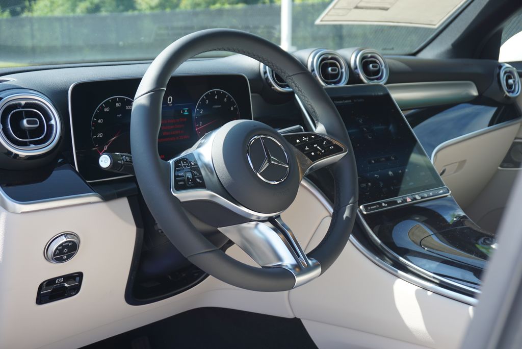 Thumbnail: 2026 Mercedes-Benz GLC - 10