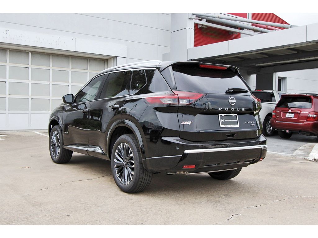 2026 Nissan Rogue Platinum - 2