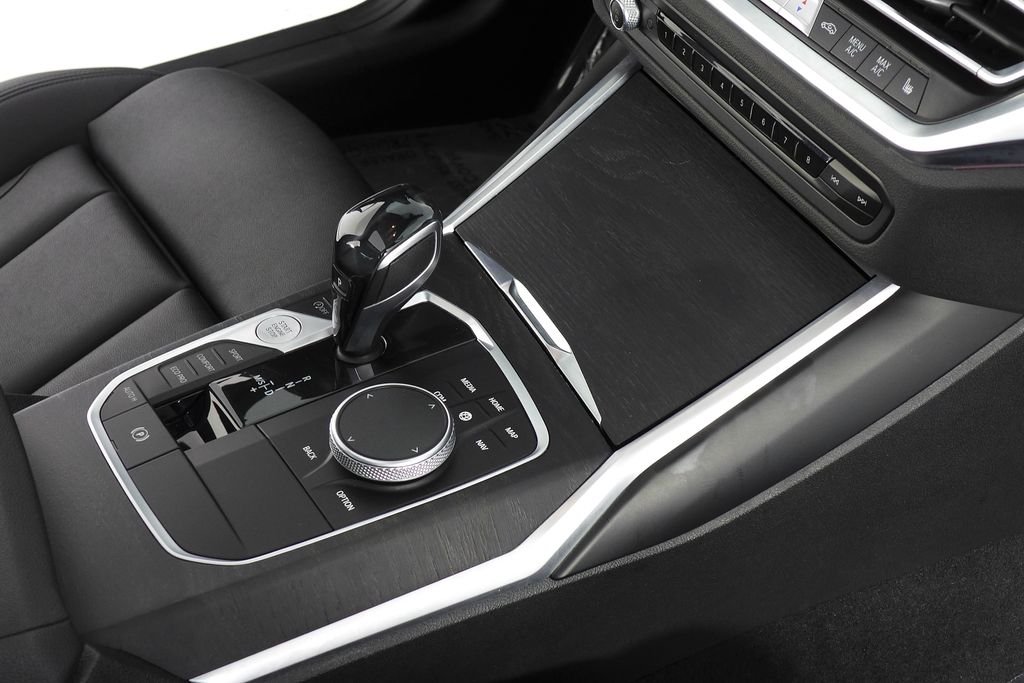 Thumbnail: 2021 BMW 3 Series - 15