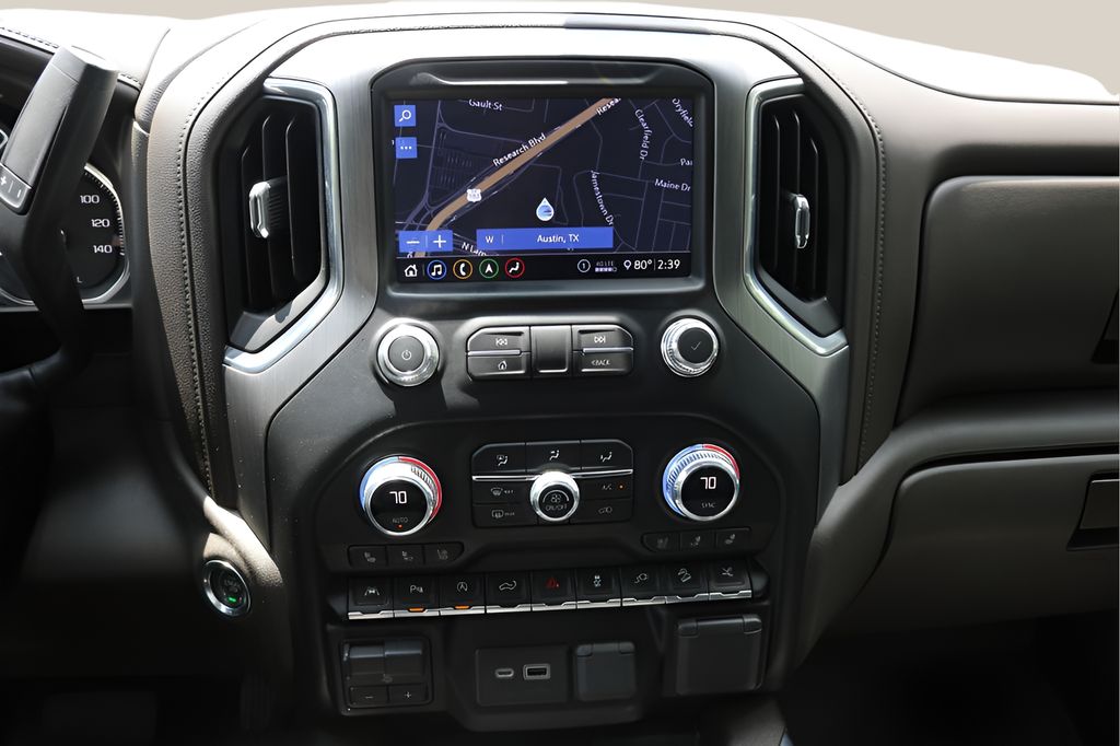 Used 2020 White GMC Denali image 25