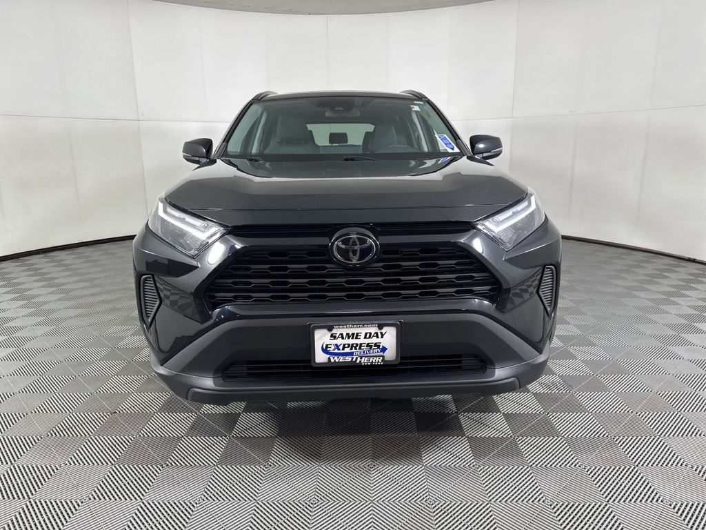 Used 2022 Black Toyota XLE image 24