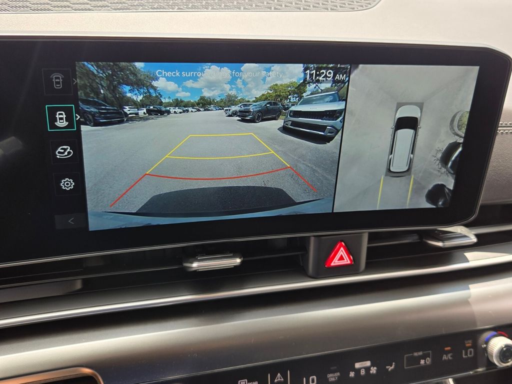 2027 Kia Carnival - $51,115