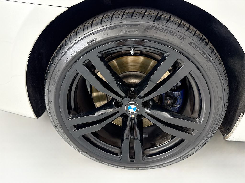 Thumbnail: 2018 BMW 7 Series - 32