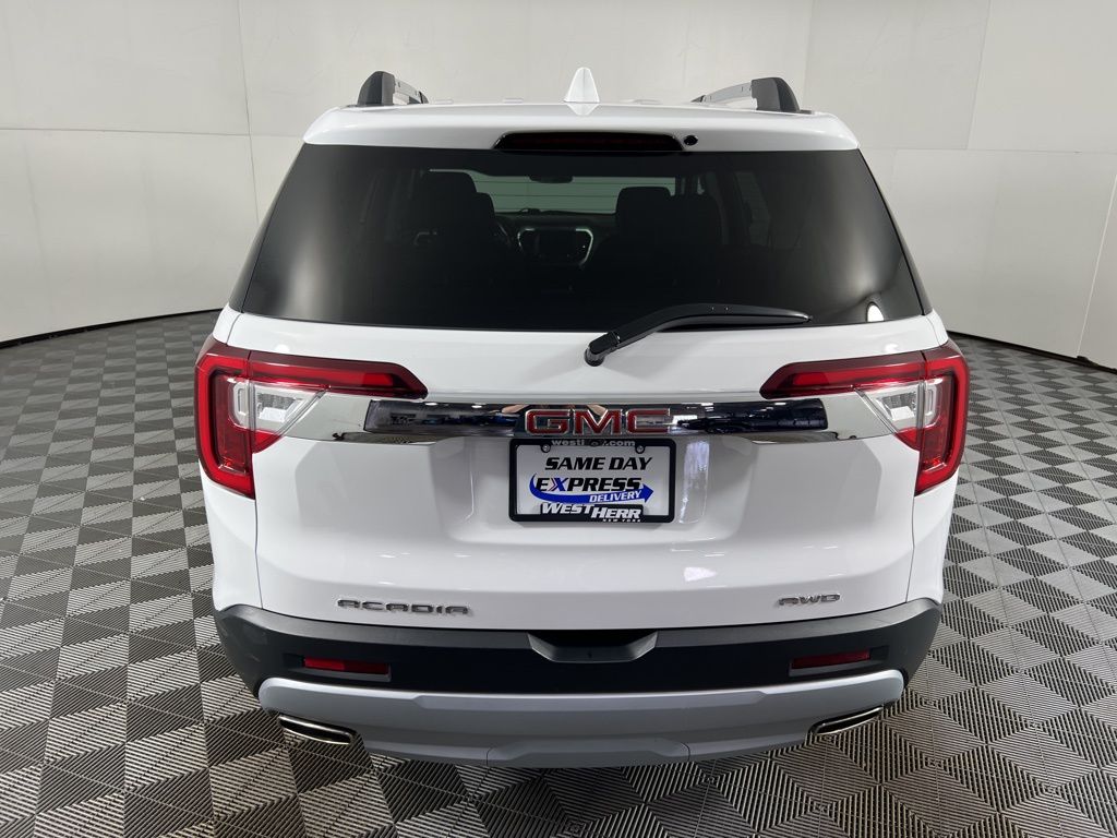 Used 2023 White GMC SLE image 8