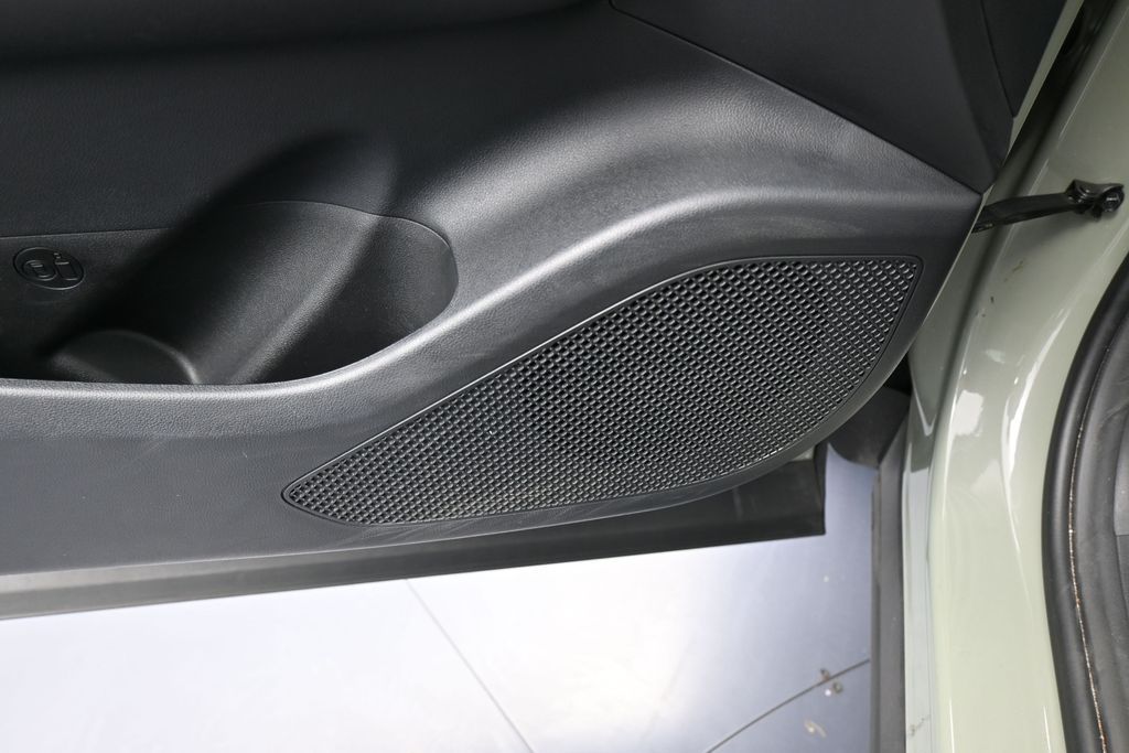 Used 2024 Sage Gray Hyundai SEL image 14