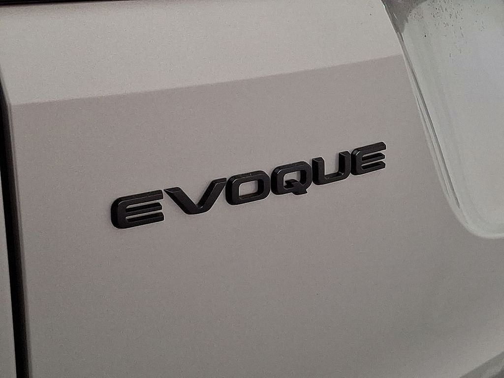 Thumbnail: 2026 Land Rover Range Rover Evoque - 15