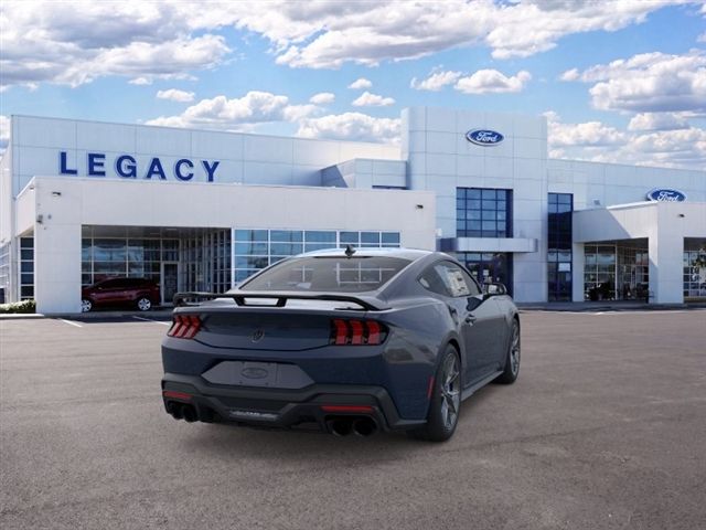 2026 Ford Mustang Dark Horse - 7