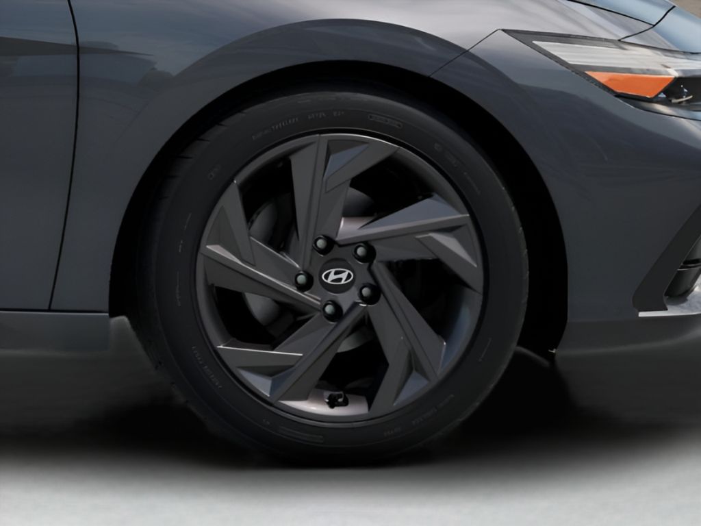 Used 2026 Gray Hyundai SEL Sport image 8
