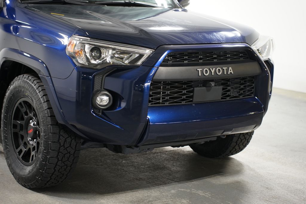 2022 Toyota 4Runner SR5 4