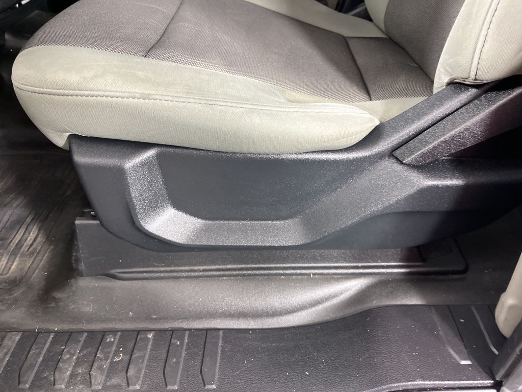 Thumbnail: 2019 Ford F-150 - 21