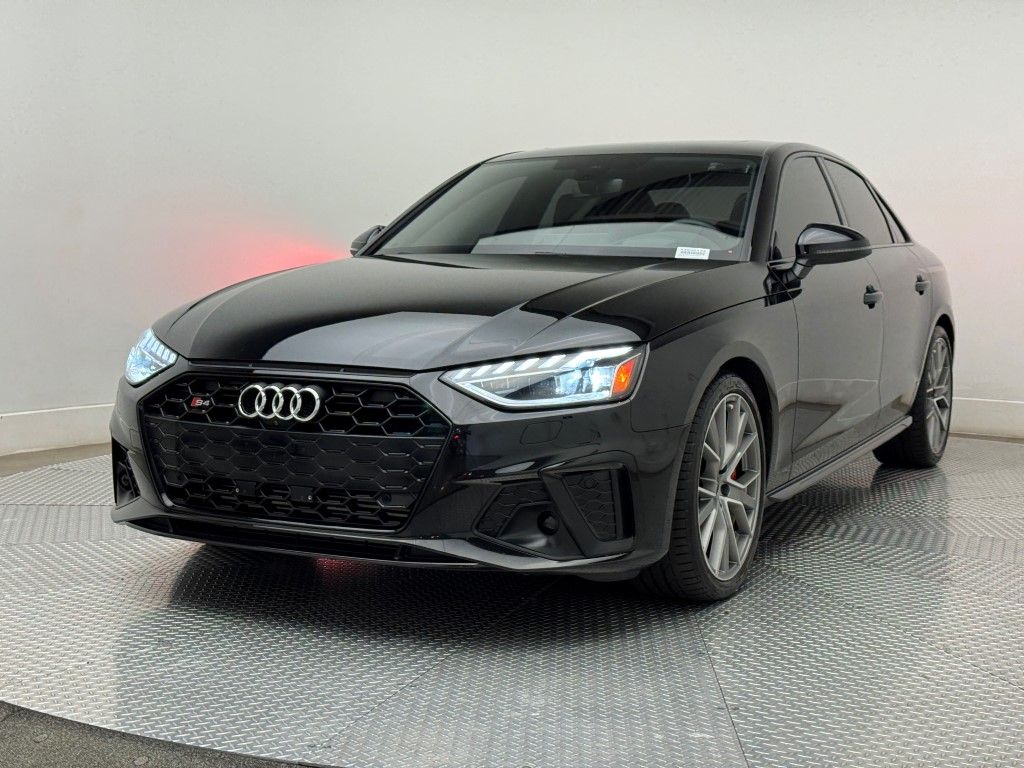 Thumbnail: 2022 Audi S4 - 6