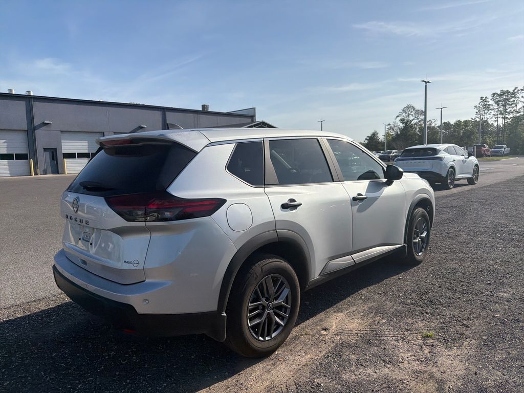 Used 2025 Nissan Rogue S 4D Sport Utility